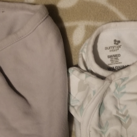 6 Sm-Med Swaddle Me's (Major Deal) - Picture 4 of 6